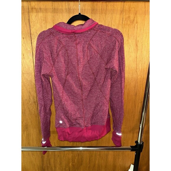 Lululemon Runderful Half Zip Pullover Berry Rumble Bordeaux Drama Yoga Run 6 - Picture 4 of 10